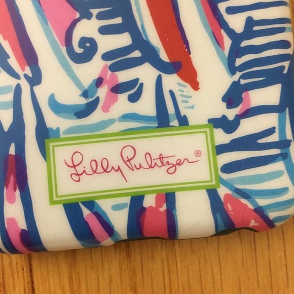 ⭐️5/$25 Lilly Pulitzer iPhone 6S Case Pattern: Red Right Return (Resort White) - Picture 2 of 5